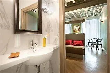 Sangallo - Residenze Romanae *