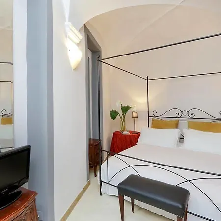 Sangallo - Residenze Romanae * Rome